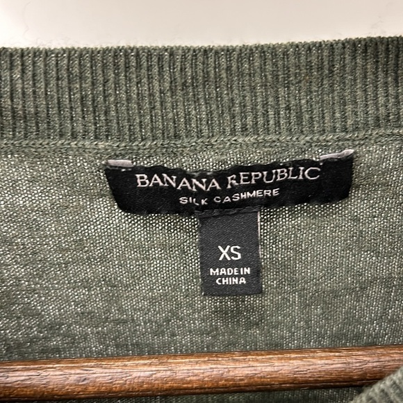 BR silk cashmere sweater - Picture 3 of 3